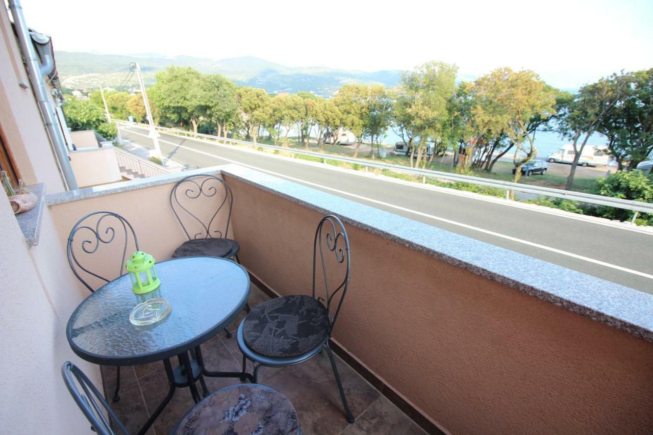 Apartmani Irena Novi Vinodolski Exterior photo