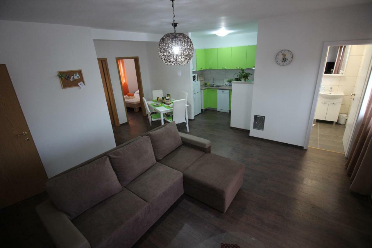 Apartmani Irena Novi Vinodolski Exterior photo