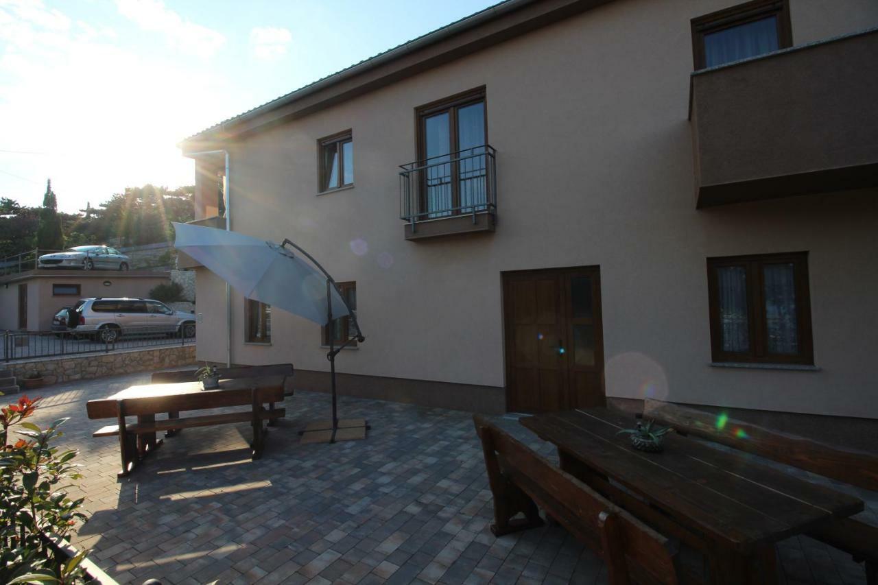 Apartmani Irena Novi Vinodolski Exterior photo